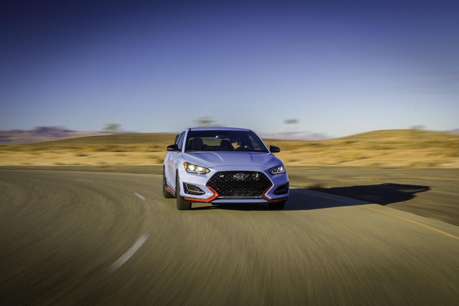  Hyundai Veloster N 2018 года  (NA) (фото 13 из 85)
